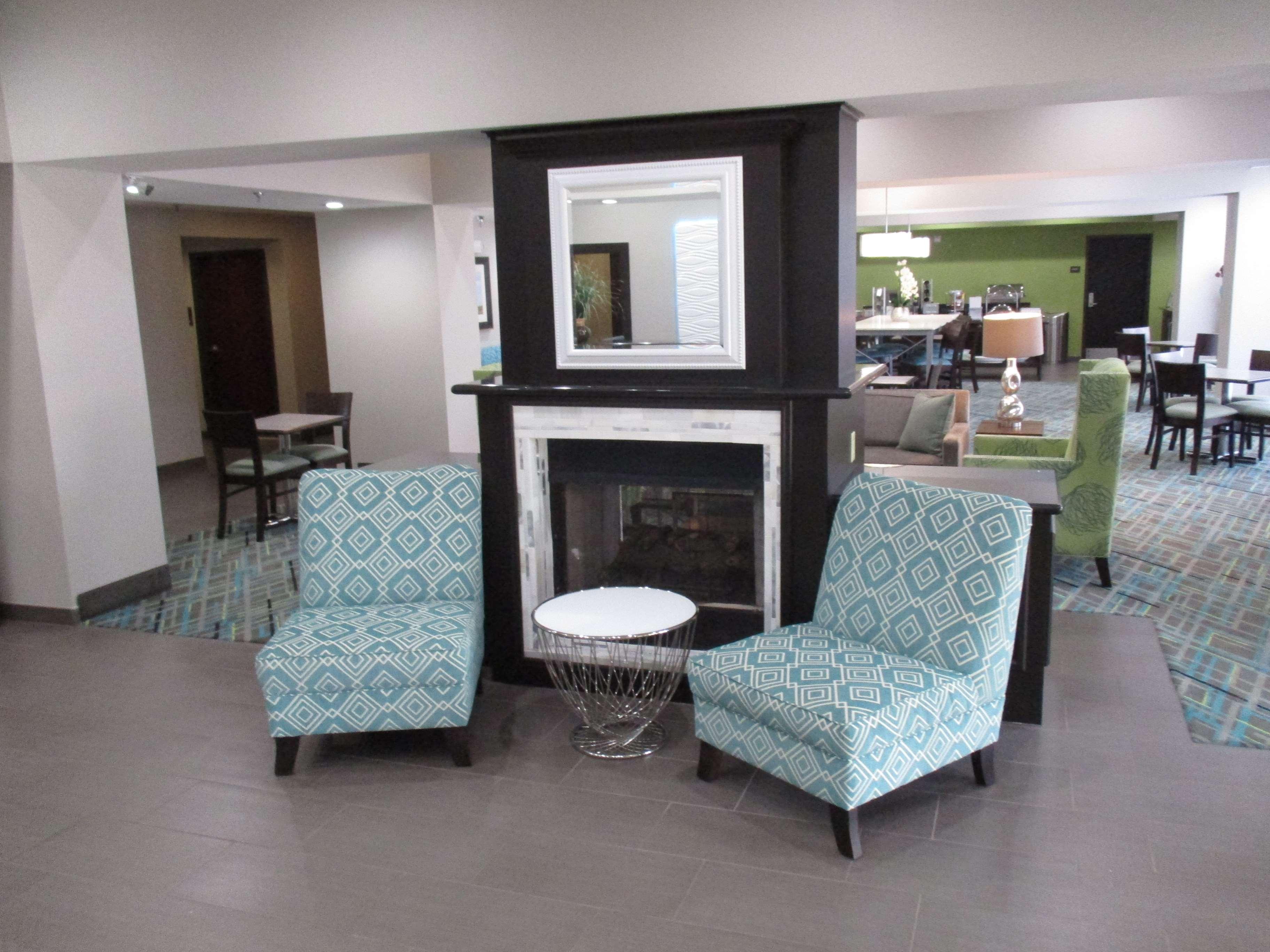 Best Western Golden Prairie Inn And Suites Sidney Extérieur photo