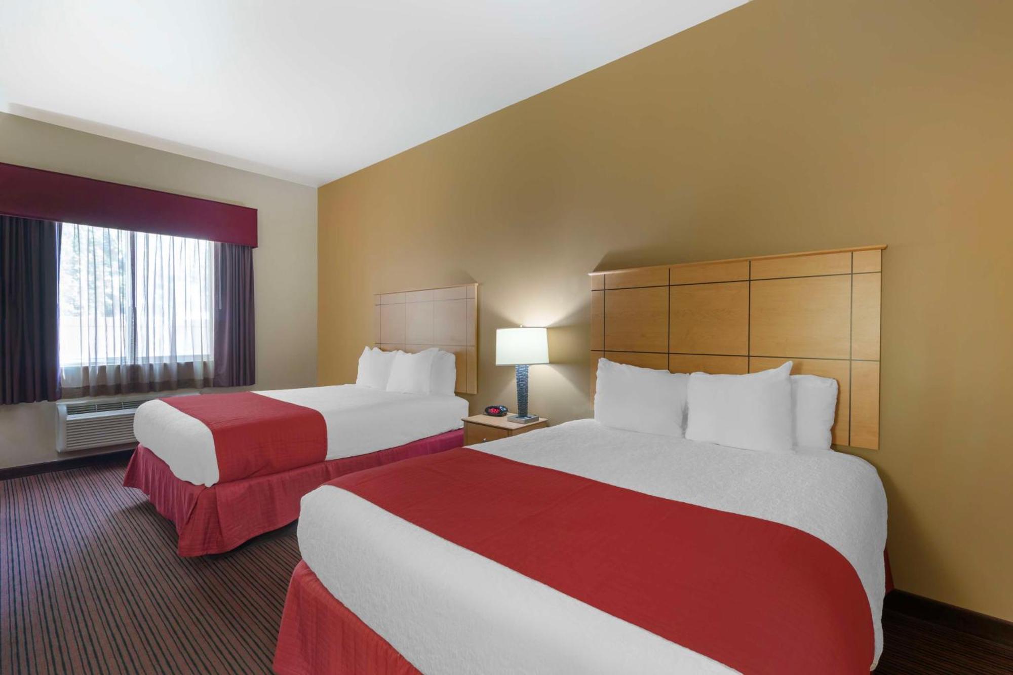 Best Western Golden Prairie Inn And Suites Sidney Extérieur photo