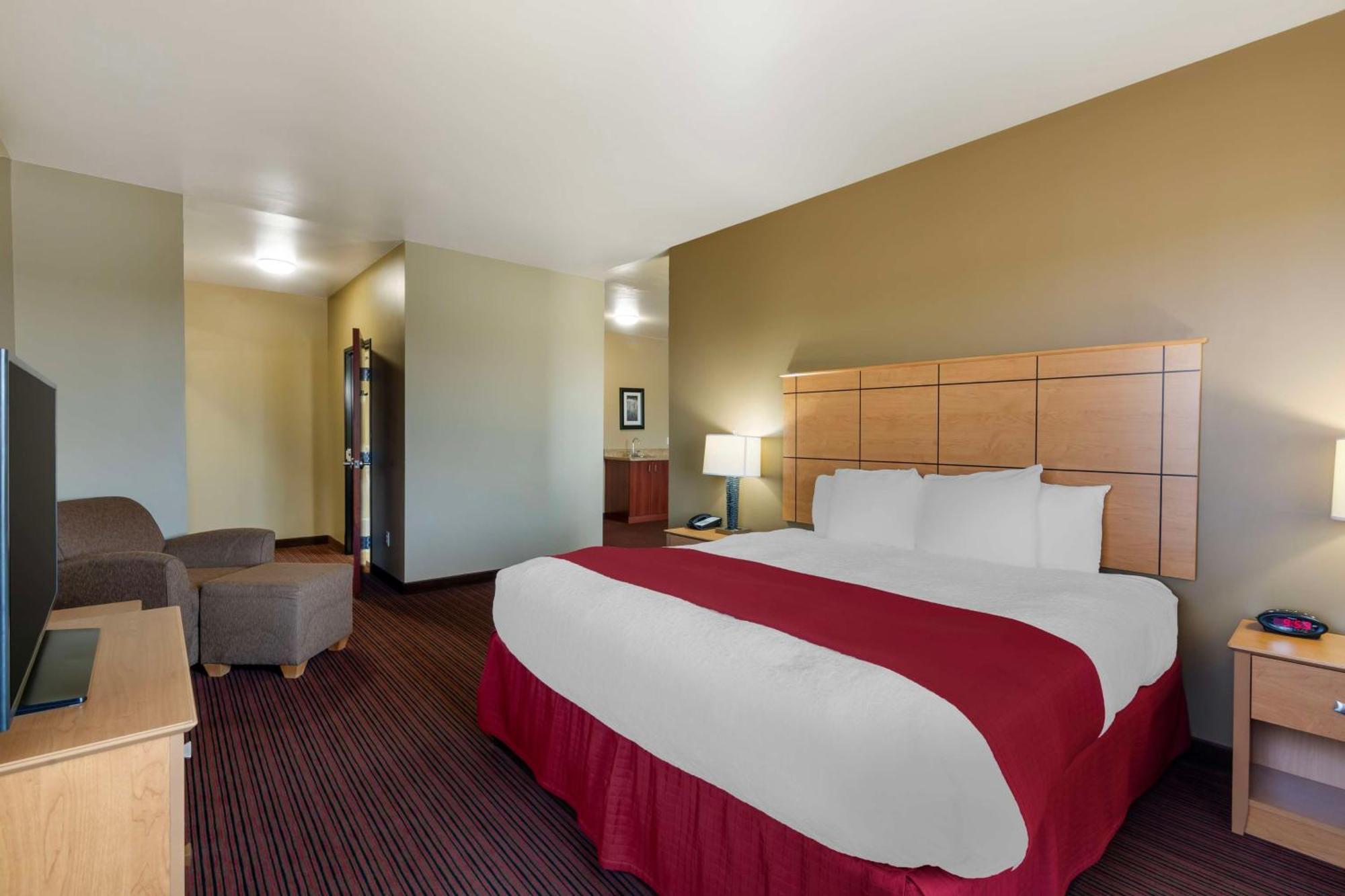 Best Western Golden Prairie Inn And Suites Sidney Extérieur photo